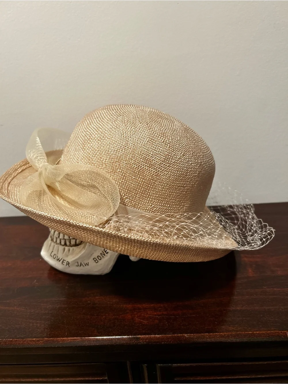 Vintage Style Straw Fascinator Hat with Organza Bow and Veil